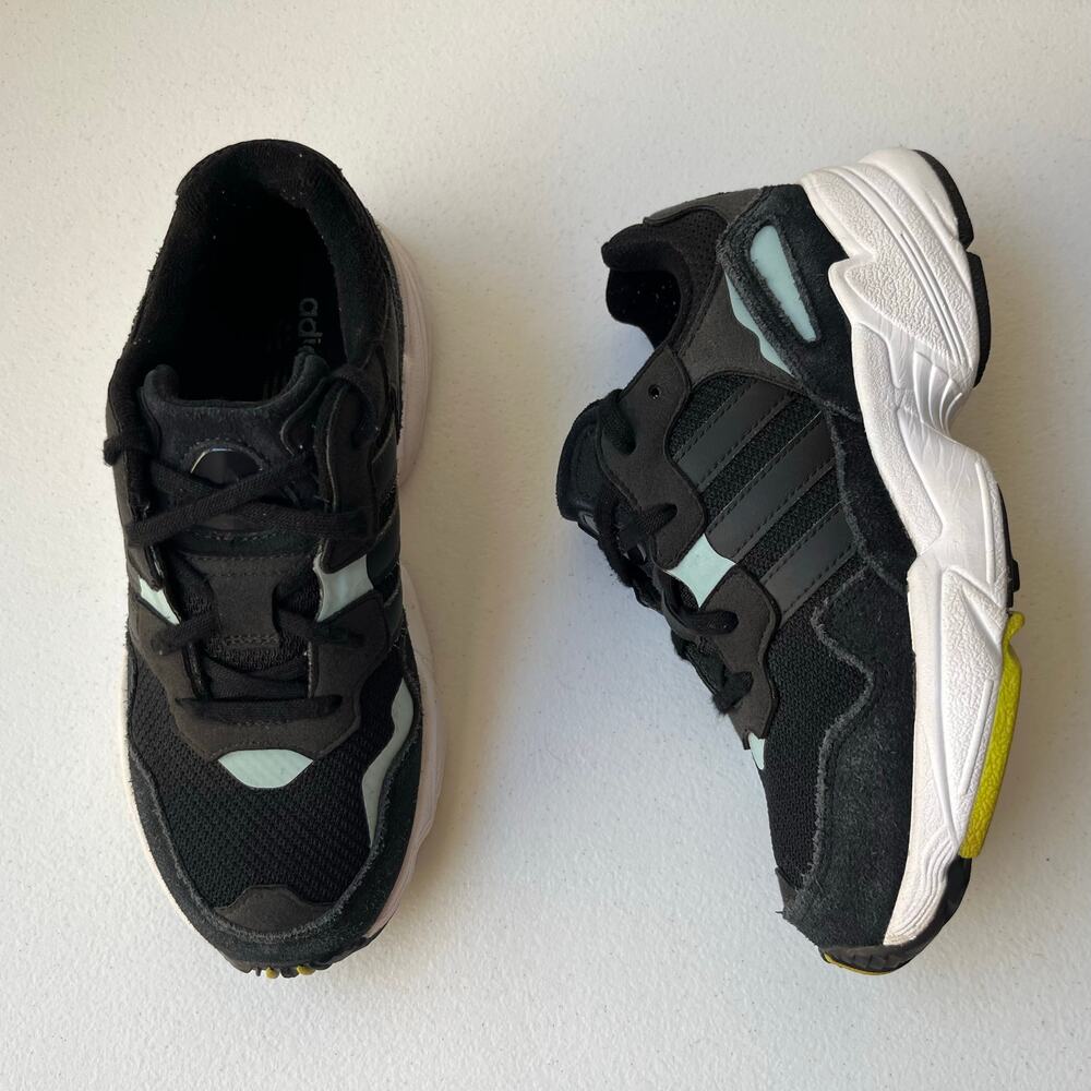 Adidas Kids Yung-96 Torsion Sneakers Chunky Retro Athletic Black Blue Youth 3.5 - Picture 2 of 12
